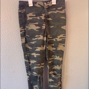 camo distressed jeans